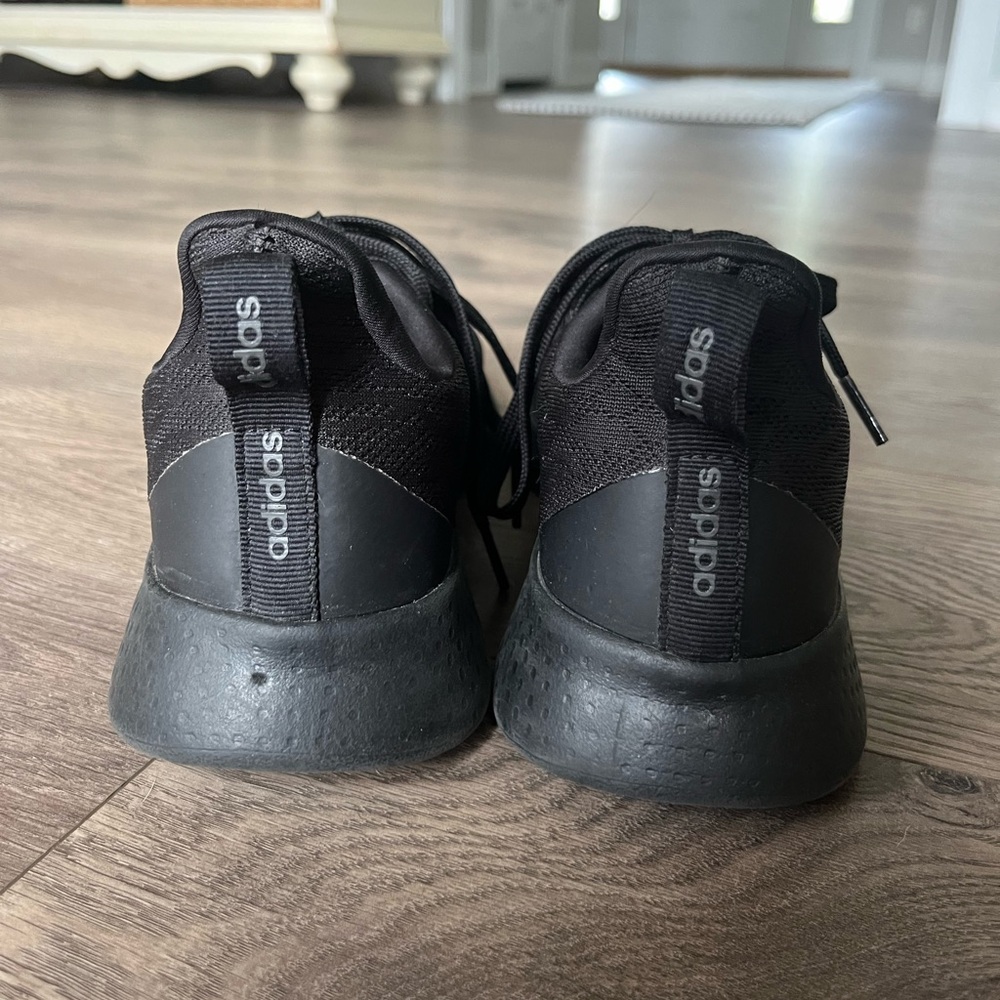 Unisex Adidas shoes - Picture 4 of 4